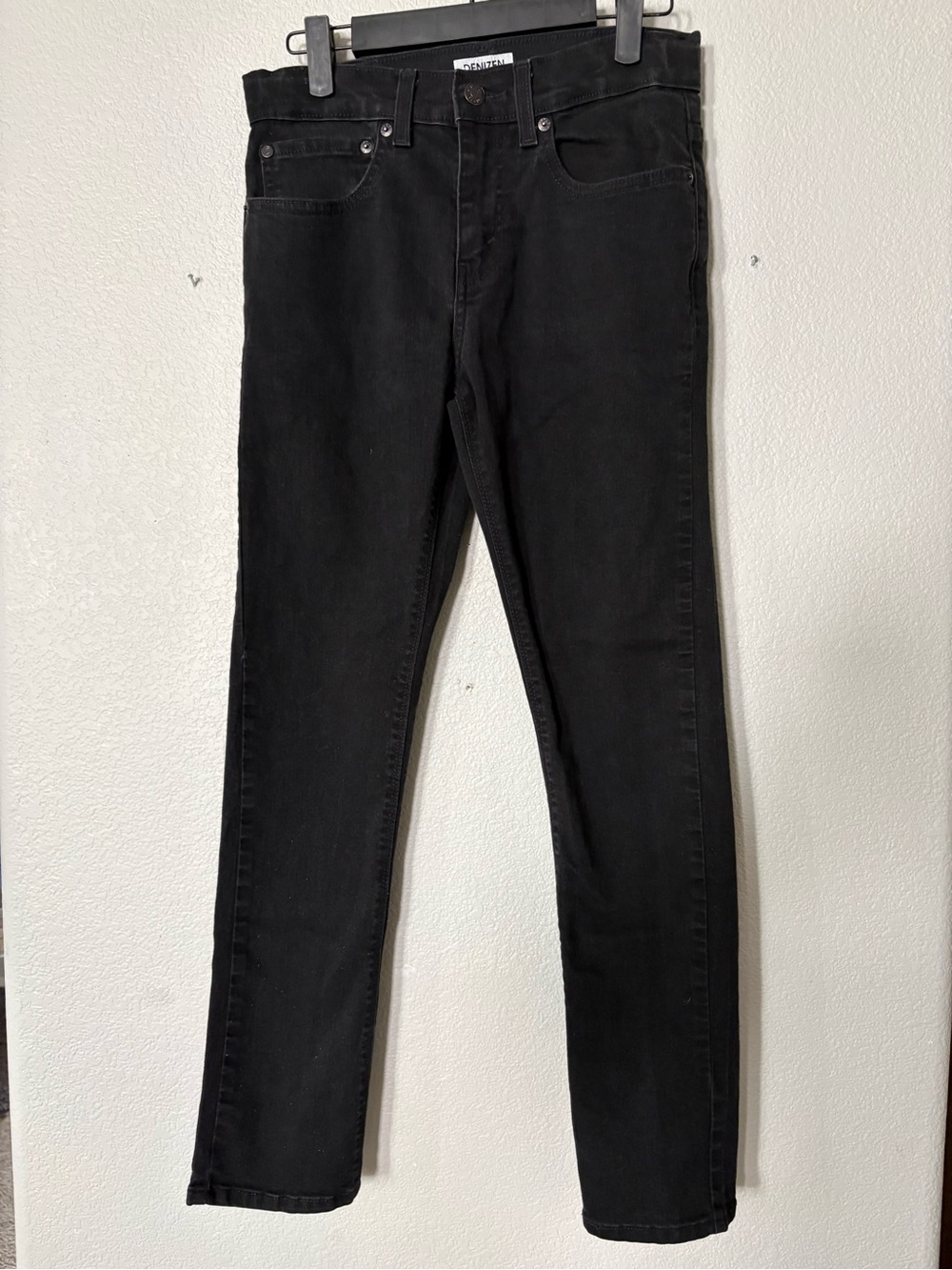 Kids Black Skinny Fit Jeans - Denizen by Levi’s sz 16 28/26 
 Like NEW condition